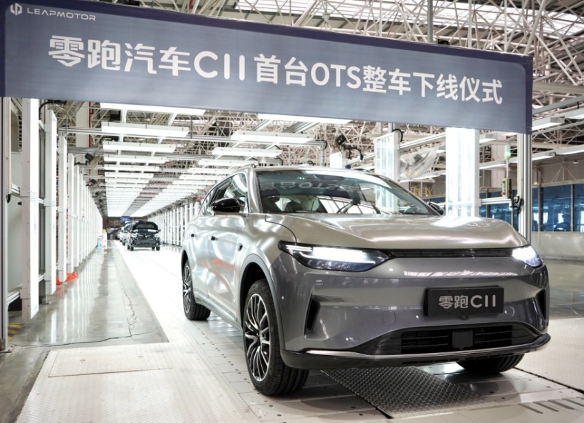 零跑C11性能版登陆上海车展，百公里加速≤4.8秒