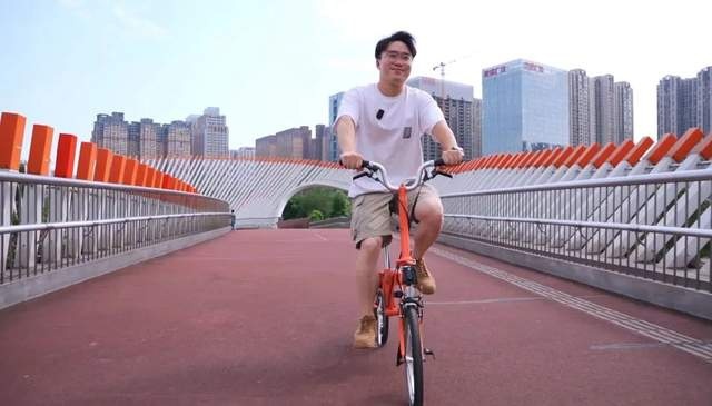 提2万元小布折叠自行车：伦敦手工焊接，贵得天经地义