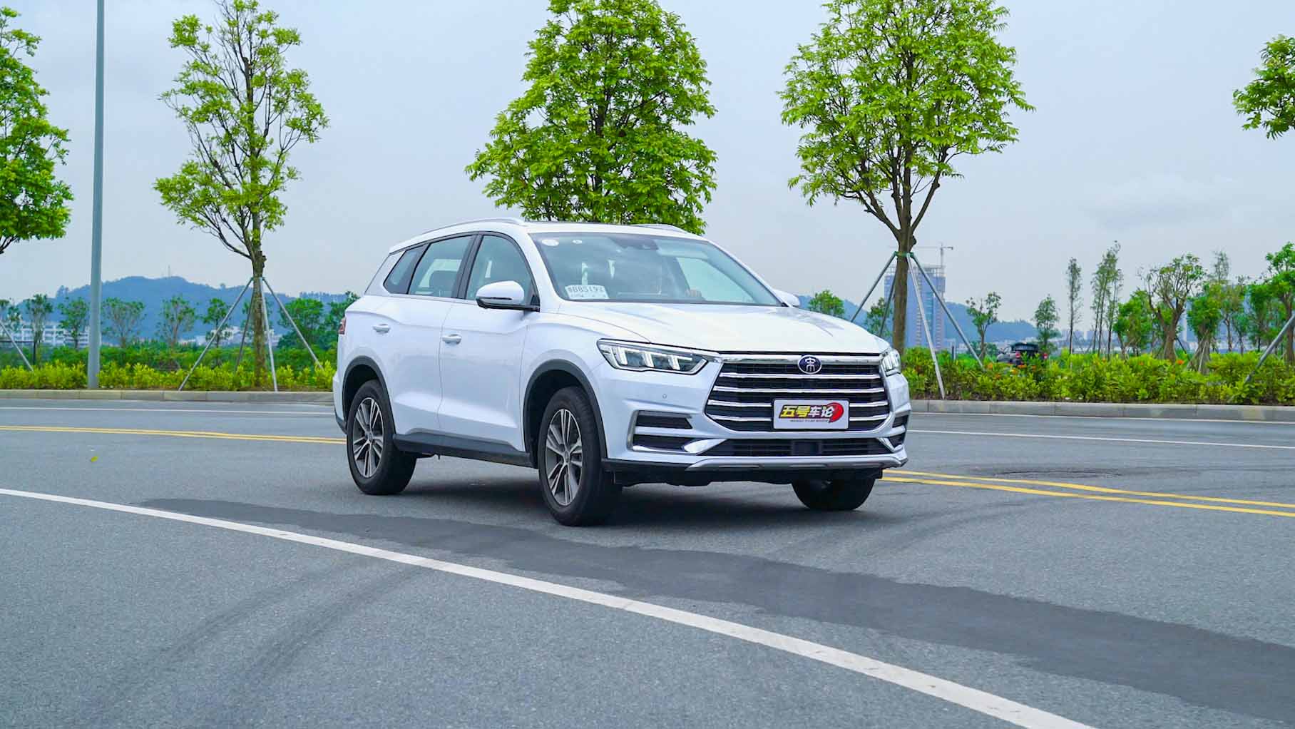 aoSUVͺĎ׺׷ƽCR-V ȁProͺČy