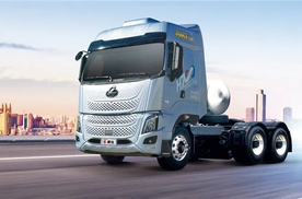 万里长测一战成名 乘龙H7 Pro燃气牵引车荣膺干线运输新锐奖