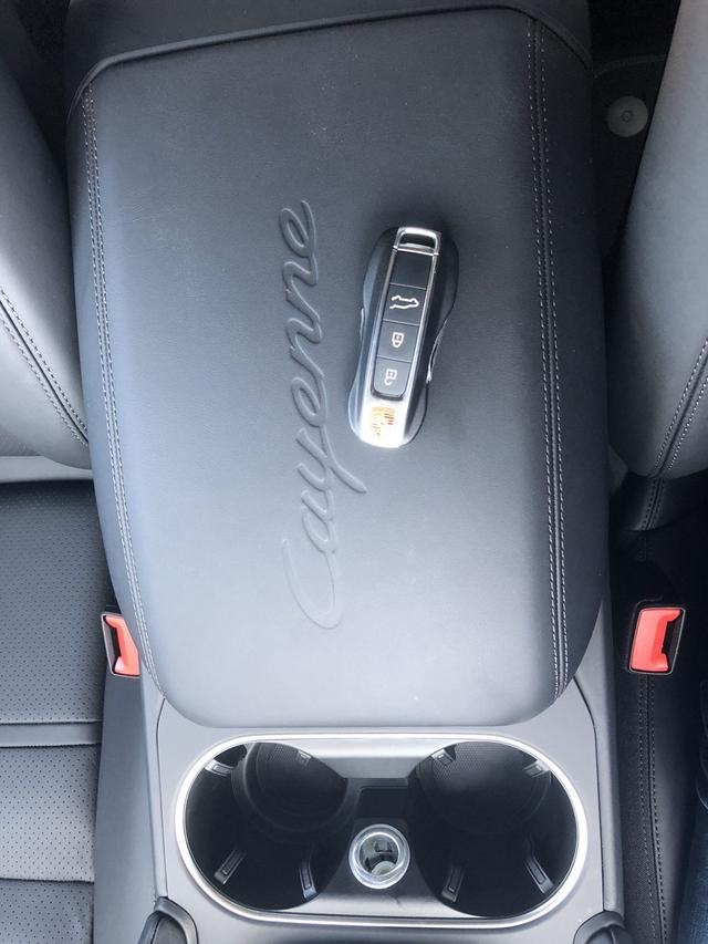 这款SUV Coupe，是真的出得厅房，入得闺房