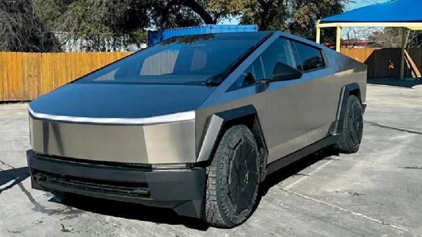 花370万买绿牌特斯拉皮卡，悬挂易断，越野不如国产车？