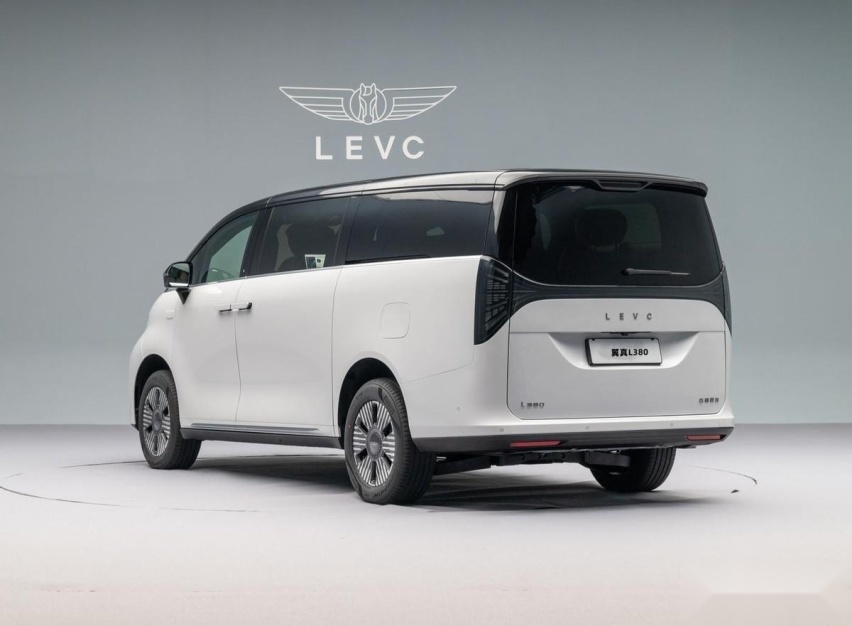 37.99万起售，“陆地空客”翼真L380上市，定位中大型纯电MPV