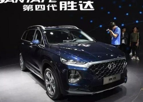 北京现代全新胜达，搭智能网联2.0全系标配2.0T发动机