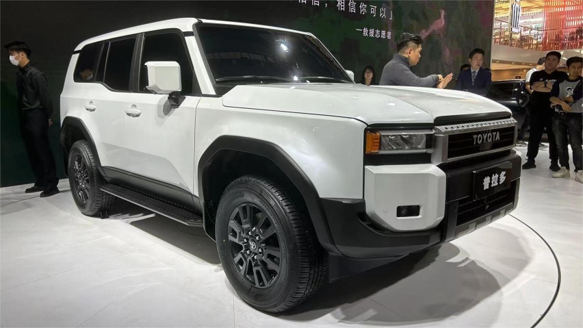 曾经的越野之王！硬派造型配2.4T混合动力 坦克500的对手？