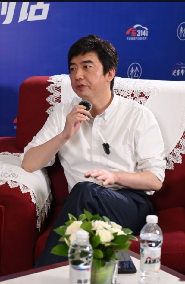 专访上汽大众黄宣华：为中国消费者带来更好的产品体验和服务