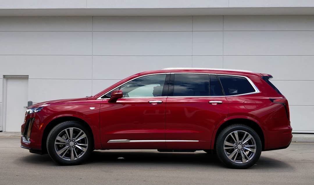 红色的真漂亮 全新凯迪拉克xt6海外实车