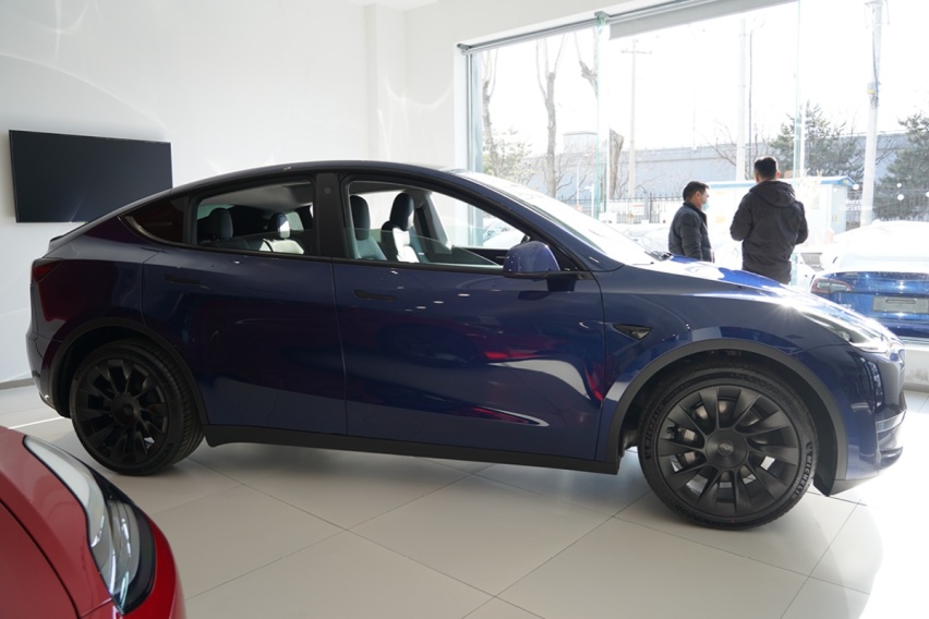 价格之外仍有亮点可说 到店体验国产特斯拉Model Y