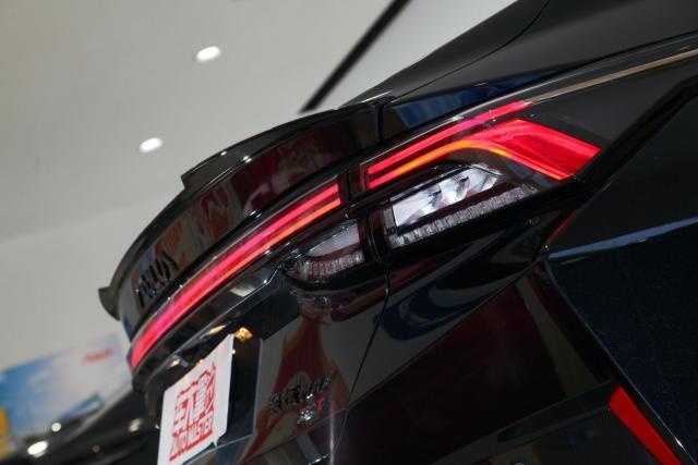 奕炫MAX“幻夜黑”仅7秒破百，够酷够性能！