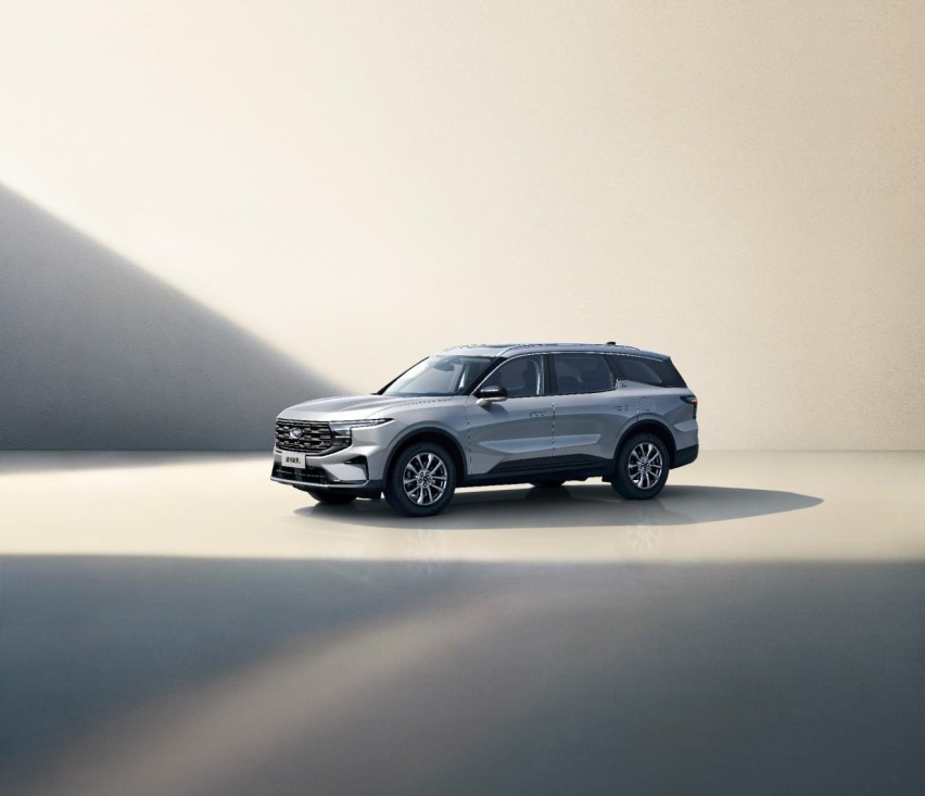 锐界L两驱七座时尚型上市，22.98万元享高价值大七座SUV