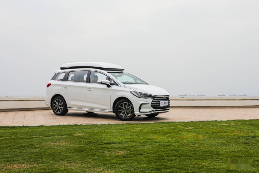燃油 MPV 颠覆者 静态体验比亚迪宋 MAX DM-i
