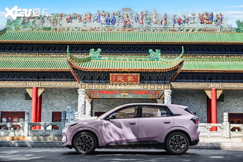 A0级电车三强对决：极狐T1、MG4、星愿，谁是你的“理想生活搭子”？