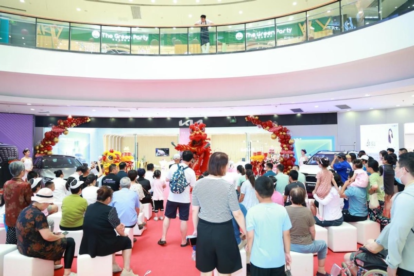 济南City Store正式开业，起亚中国电动化转型成果再显