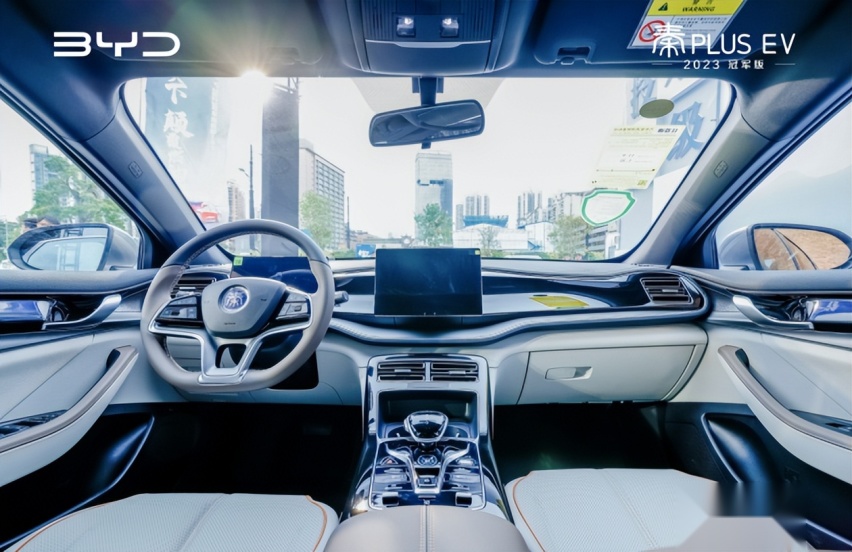 比亚迪秦PLUS EV 2023冠军版广州上市，12.98万元起