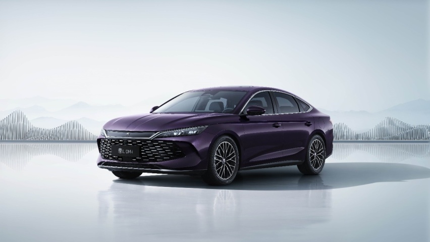 比亚迪DM5.0如何做到油耗2.9L续航2100km？