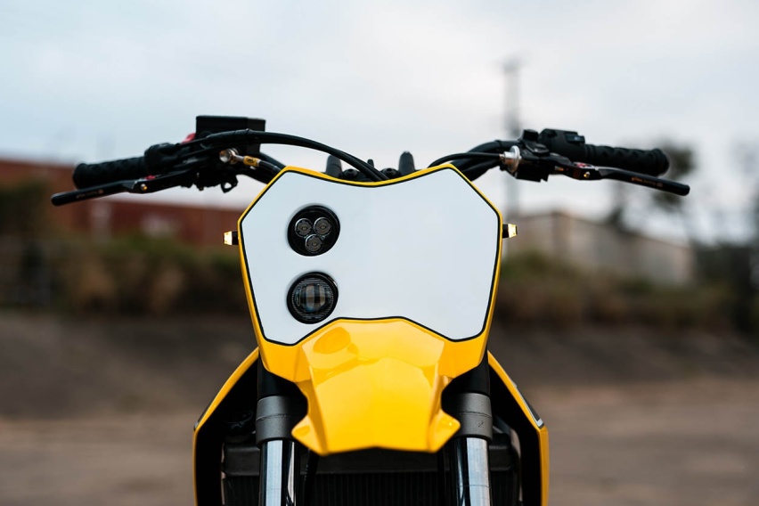 雅马哈改装神作 MT-07改装Supermoto赛车