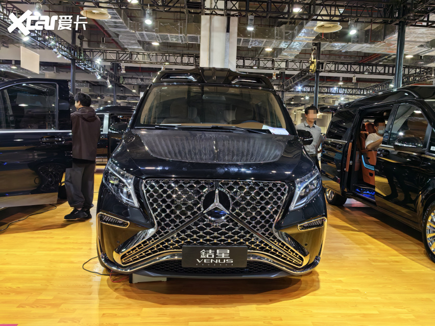 2023国际汽车定制改装博览会之奔驰改装(一)