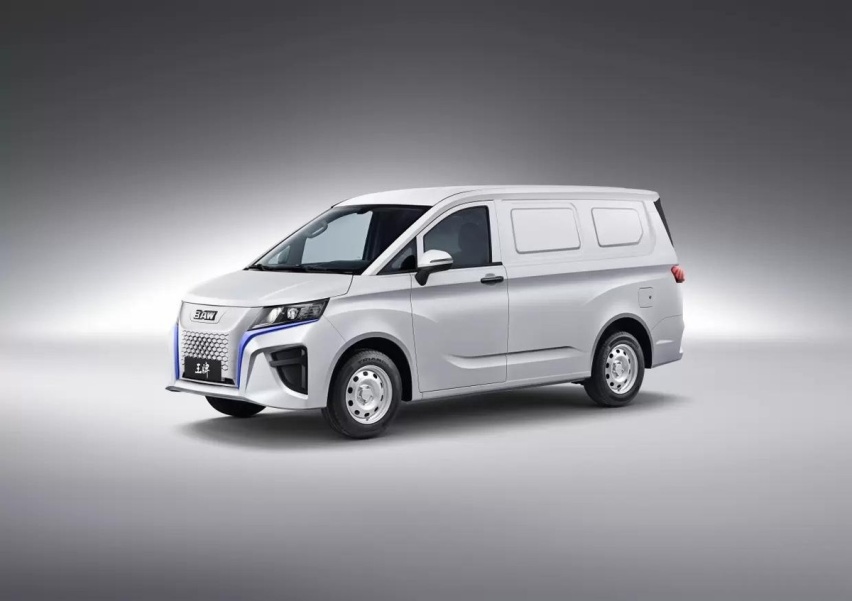 北汽制造纯电MPV， 王牌M7EV官图发布！