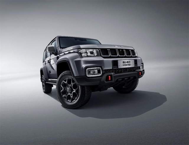“最强素车”BJ40环塔冠军版上市 售价20.99万元