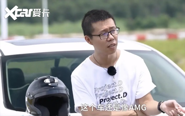 影豹的成功与其说炒作+山寨，倒不如是取巧市场？