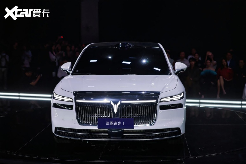岚图 “时代风尚之夜” 尽显东方美学，岚图追光 L 如期开启预订