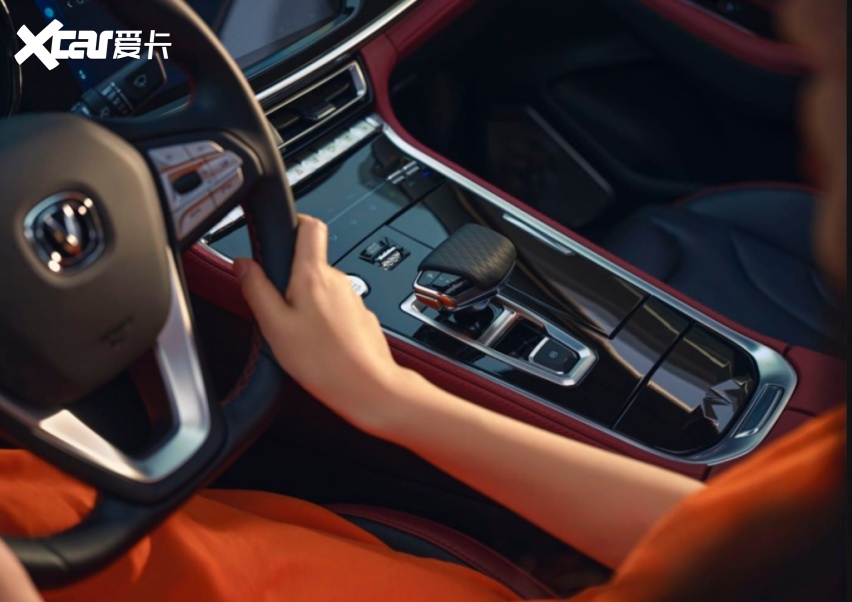 科技依旧，2023款长安CS85 COUPE点亮智能树1925.png