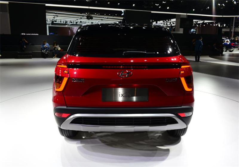 重庆车展，北京现代首发两款小型SUV，你觉得好看么？