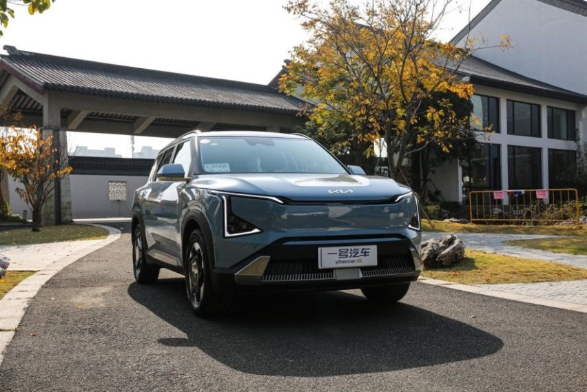 15万级合资纯电SUV，百变座舱够给力，起亚EV5了解一下