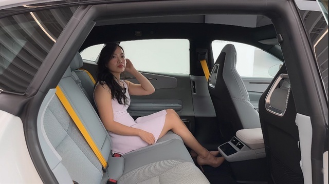 “豪车”的另一种诠释！静态体验极星4，为何能卖到50万
