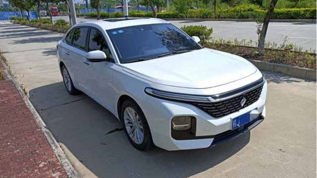 10万级必买车盘点，帝豪GL、逸动PLUS、宝骏RC-5、卡罗拉任君选