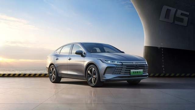 DM-i加持 比亚迪驱逐舰05上市 补贴后售价11.98-15.58万