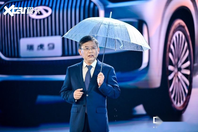 国庆限时价12.79万元起！中国新燃油 瑞虎9双旗舰上市