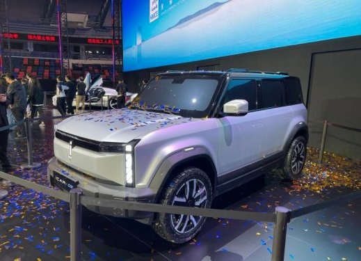 奇瑞iCAR精准卡位，硬派SUV+GT跑车，向智电时代进军