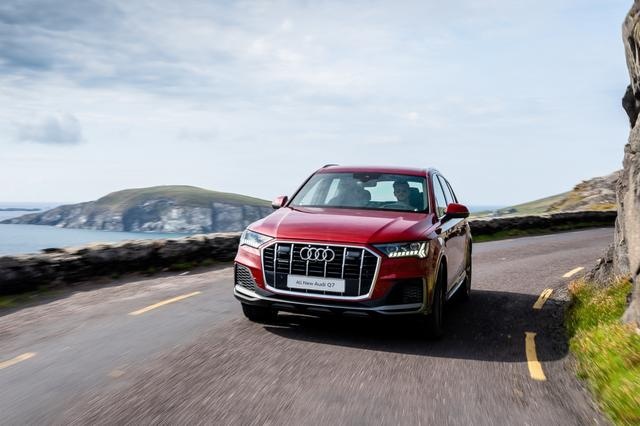 3.0T+48V+轴距3米，还有全系7座，这才是真奥迪Q7