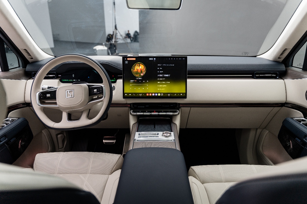 "杭州灣庫(kù)里南"極氪9X內(nèi)飾正式解密!刷新質(zhì)感新高度! "杭州灣庫(kù)里南"極氪9X內(nèi)飾正式解密!刷新質(zhì)感新高度!