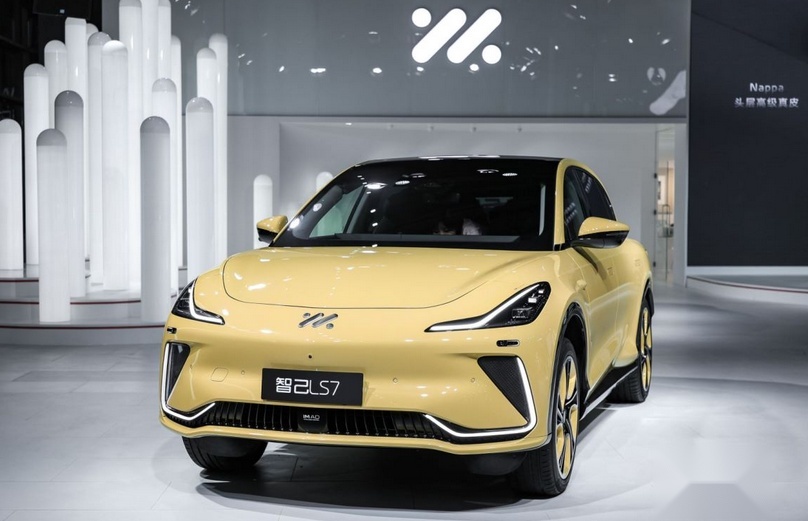 智己LS7 Urban Fit首秀2023粤港澳大湾区车展
