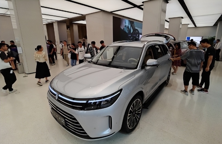 2023年这十款热度爆表的新车，没买过你也听说过！