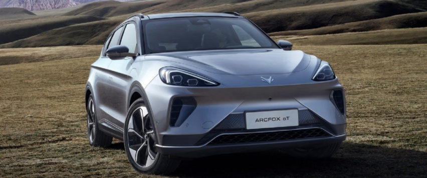 极狐阿尔法T/ Model Y/问界M5 EV，谁才是自驾出游最佳之选