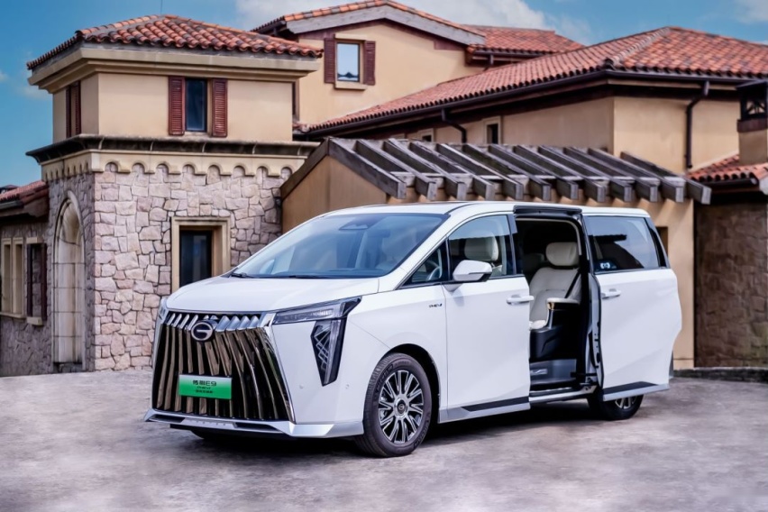新能源MPV好选择！2024款传祺新能源E9限时29.98万起！