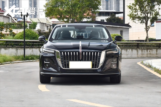 花13万元,买一辆最低配的新款红旗h5,大家觉得怎么样?