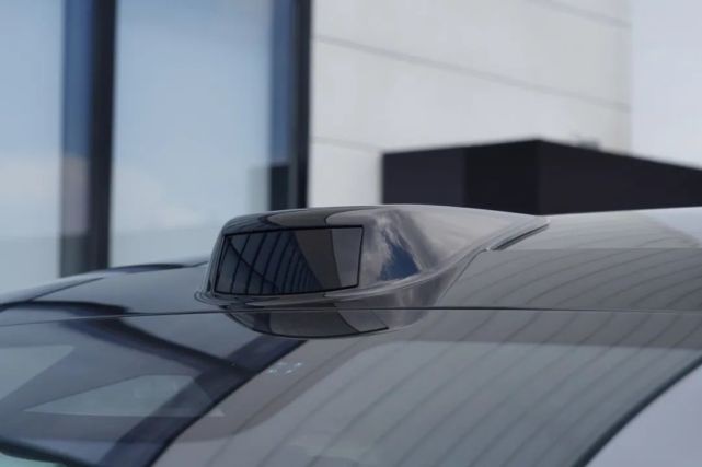 要不要买一款装了激光雷达的车？