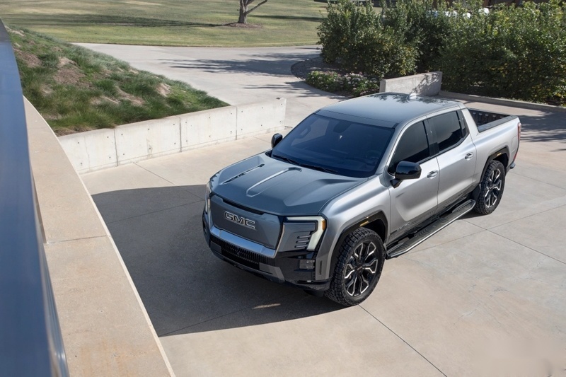 售价36.08万元起 续航640公里 GMC Sierra EV全球首
