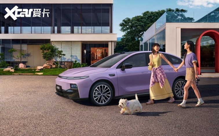 10万级卷王就位！零跑B01/B10开启全民800V时代
