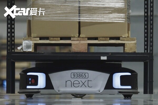 Geek+ hybrid “Pick-and-Sort” solution streamlines order processing for UK retail giant NEXT