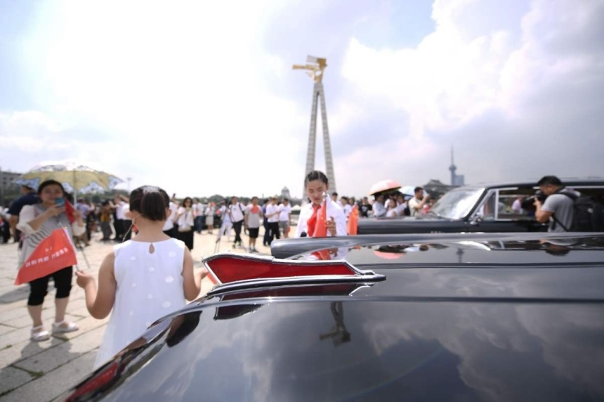 回家！18台红旗收藏车巡游长春街头