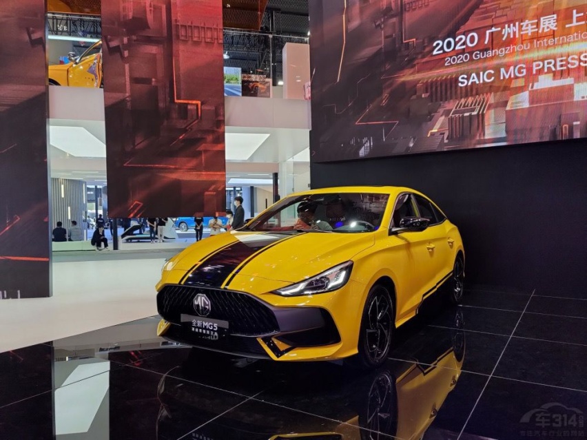 MG5、伊兰特、逸动，谁更适合年轻人首购？