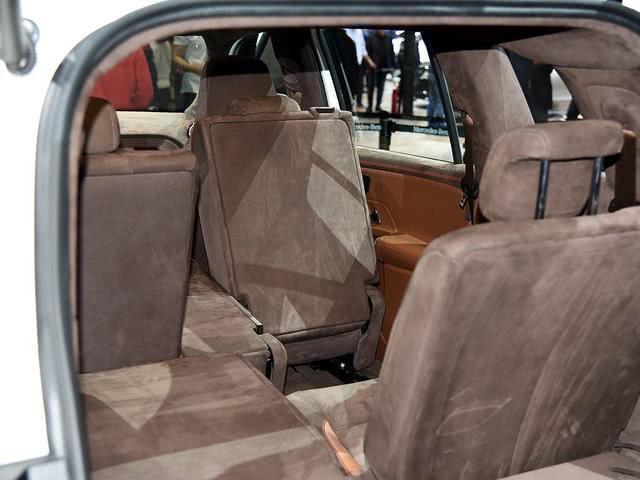 最方正的奔驰SUV，2.0T配四驱，不是66万的奔驰你会买么