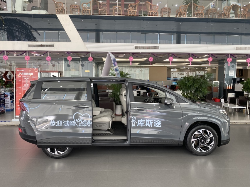 为何推荐1.5T顶配现代库斯途？看我如何把缺点说成优点