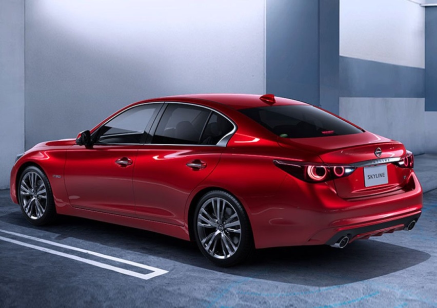3.0T双增压571马力，英菲尼迪Q60叫板宝马M4 GTS