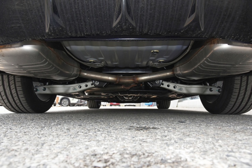 预算不多却想买性能车？这车被称“美系弯道王”，了解一下？